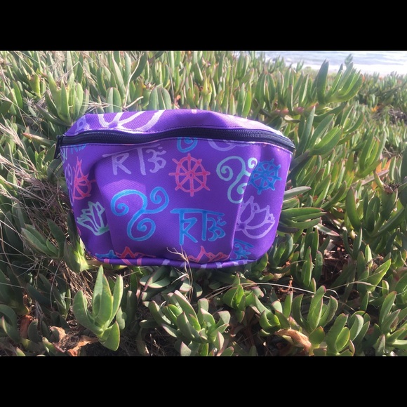 Rebel Buddha fanny pack (purple) - Picture 2 of 5